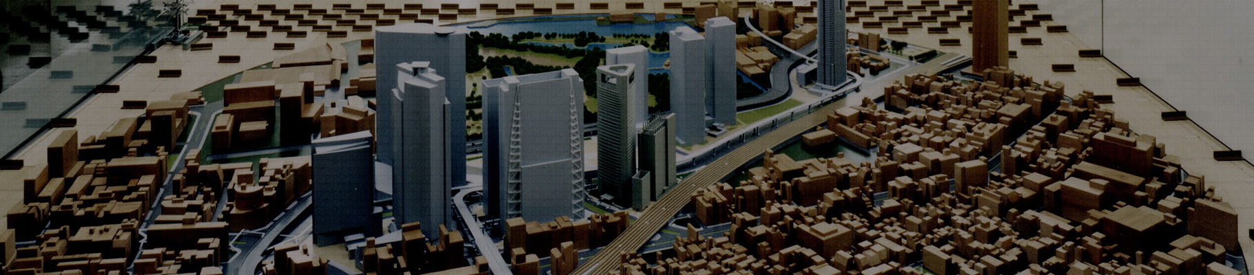 都市の市街地を再現した境界層風洞用の建築模型